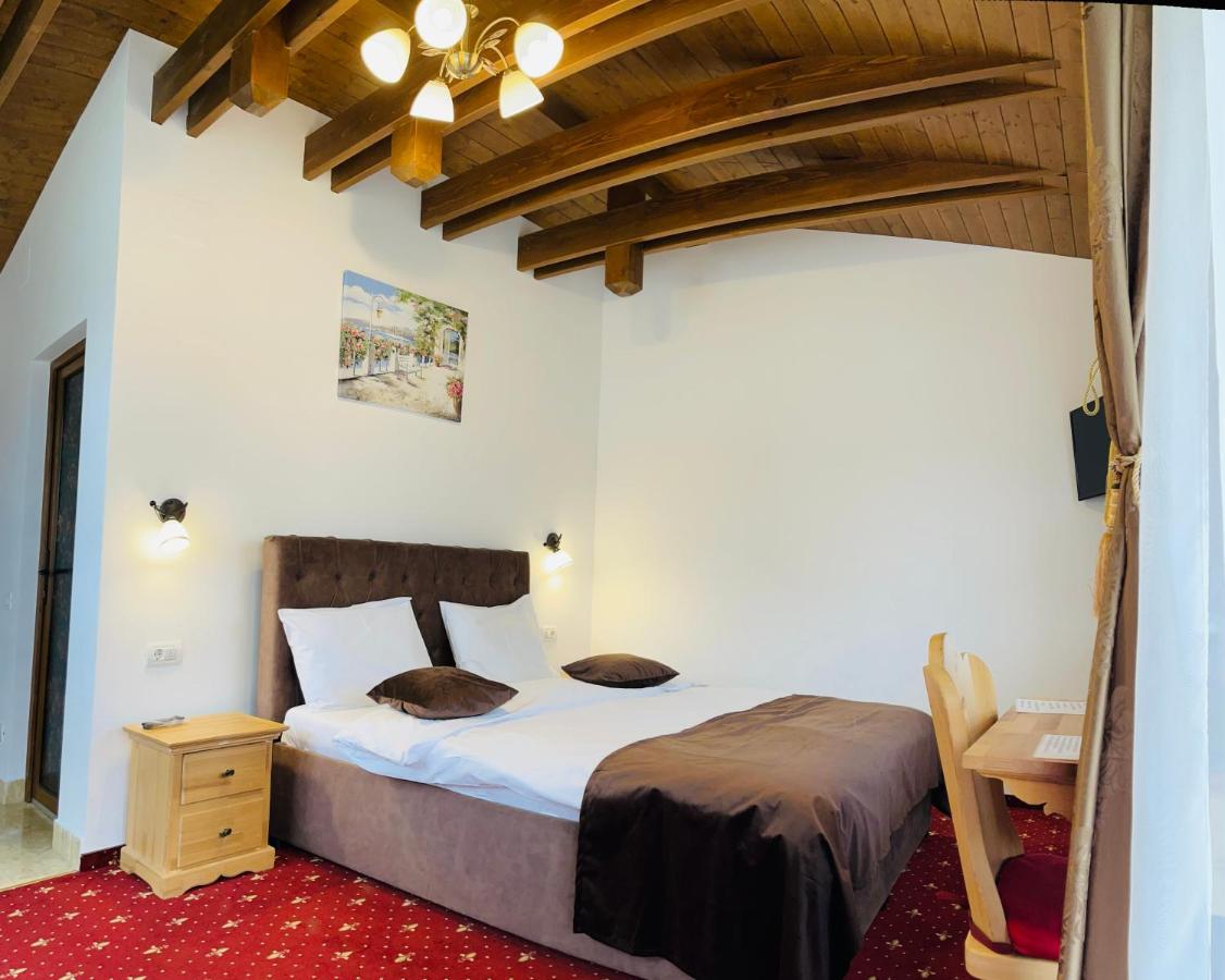 Casa Belcin Spa&Retreat 부스테니 외부 사진